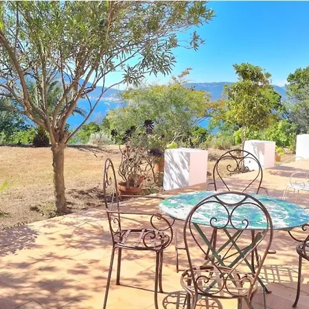 Magnificent House With Sea View In Ajaccio Semesterbostad *