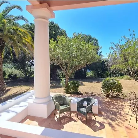 Semesterbostad Magnificent House With Sea View In Ajaccio Porticcio (Corsica)