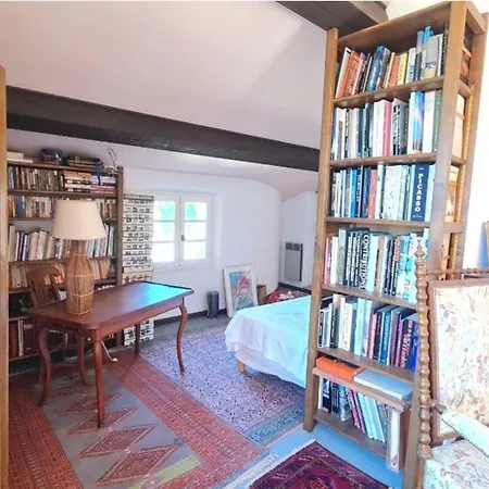 Semesterbostad Magnificent House With Sea View In Ajaccio *