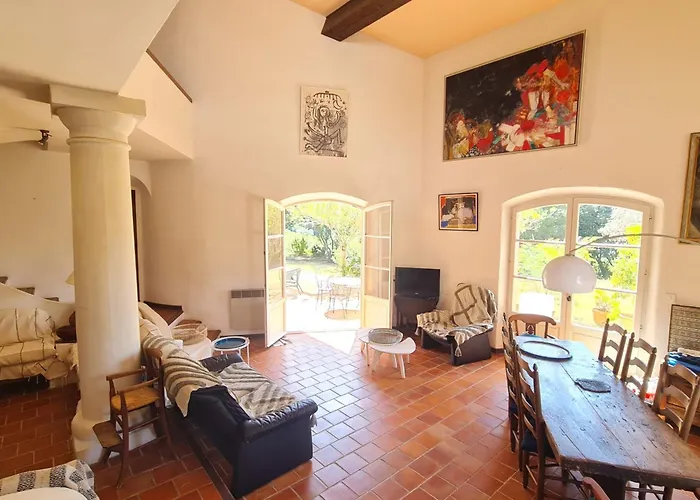 Magnificent House With Sea View In Ajaccio *