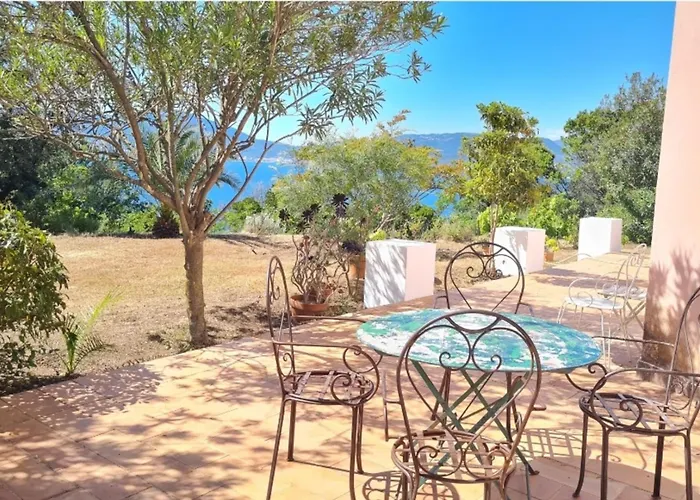 Magnificent House With Sea View In Ajaccio Tatil Evi *